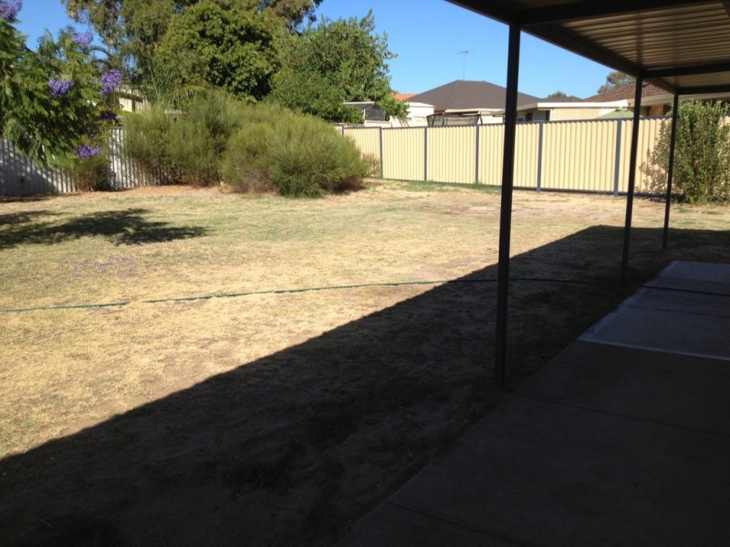 16 St Laurent, Greenfields WA 6210