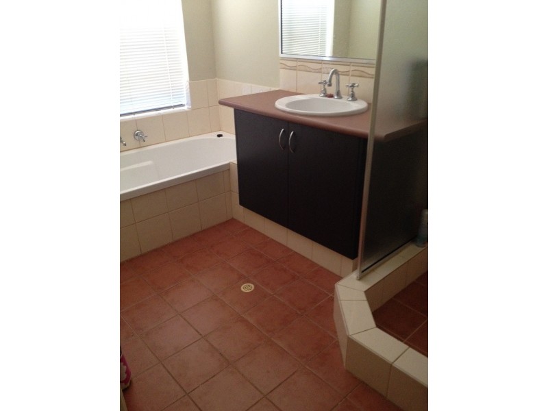 9 Masthead Way, Wannanup WA 6210