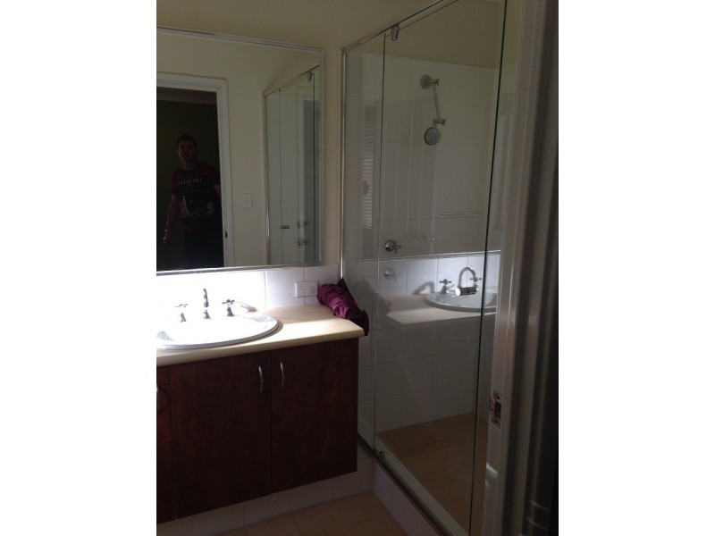 10 Lord Hobart Drive, Madora Bay WA 6210