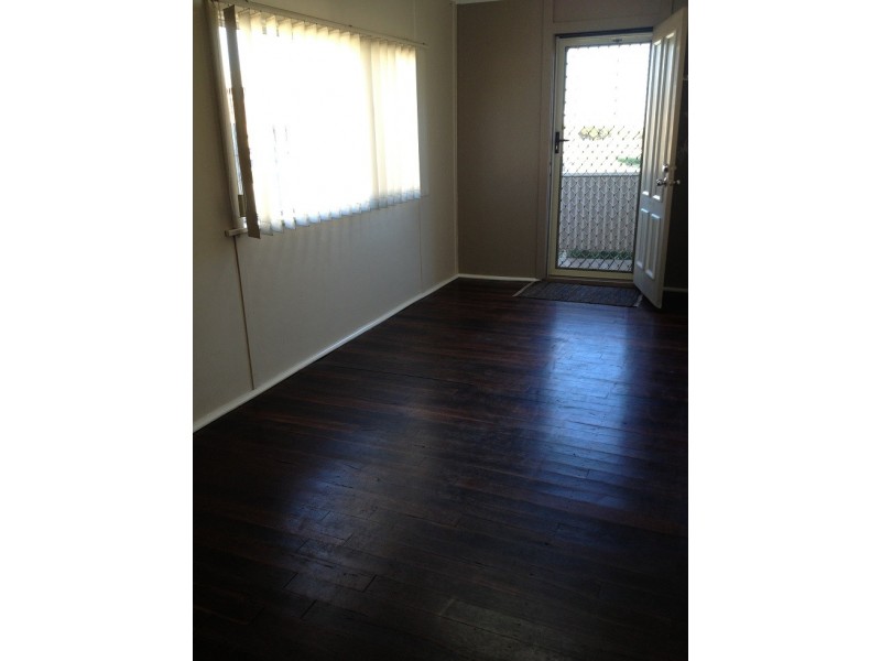 8B Parmelia Ave, Madora Bay WA 6210