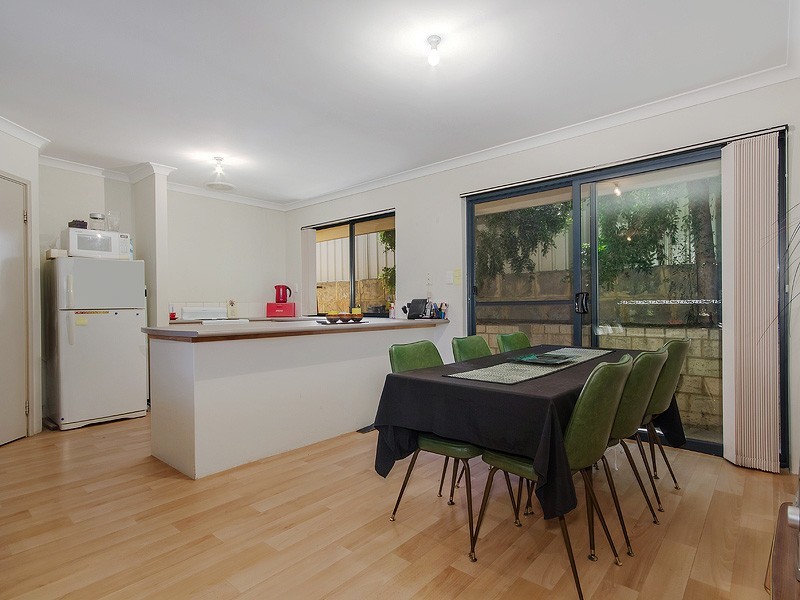 5/9 Kings Place, Waroona WA 6215