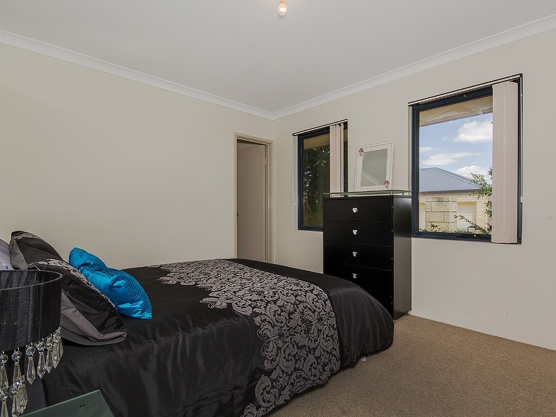5/9 Kings Place, Waroona WA 6215