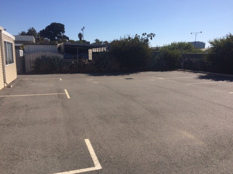 6 DAVEY STREET, Mandurah WA 6210