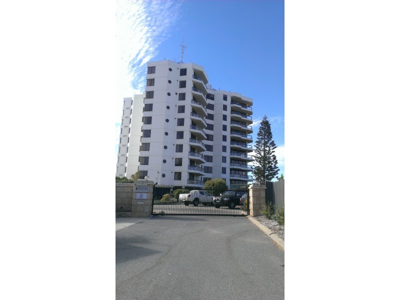 18/6 Valley Road, Halls Head WA 6210