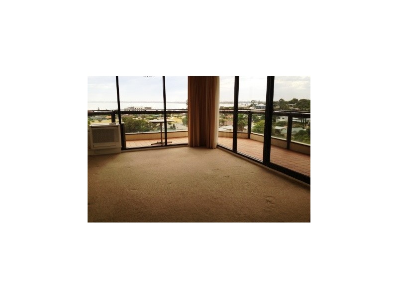 18/6 Valley Road, Halls Head WA 6210