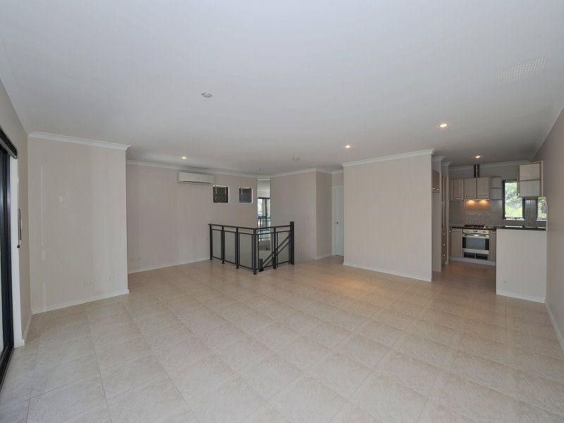 12/28 Davey Street, Mandurah WA 6210