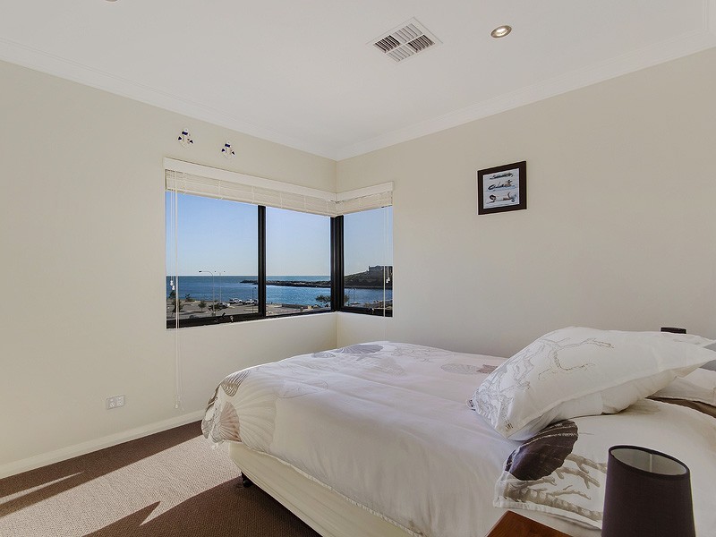 106 Southport Boulevard, Dawesville WA 6211