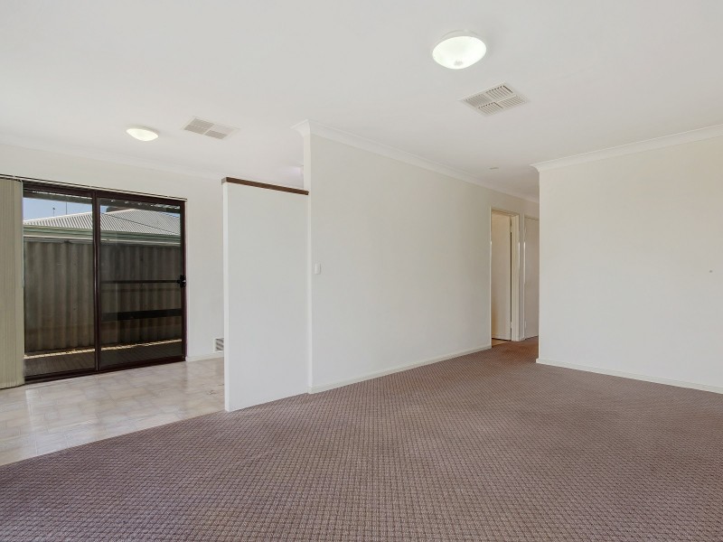 Unit 1-5 Owen Avenue, Falcon WA 6210