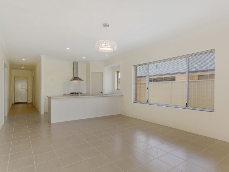 9 Seashells Crescent, Singleton WA 6175