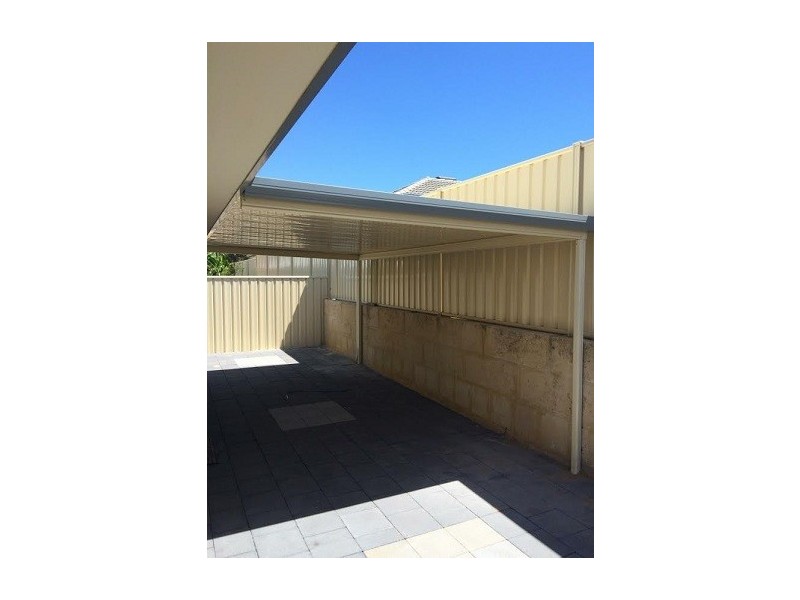 43 Warburton Trail, Lakelands WA 6180