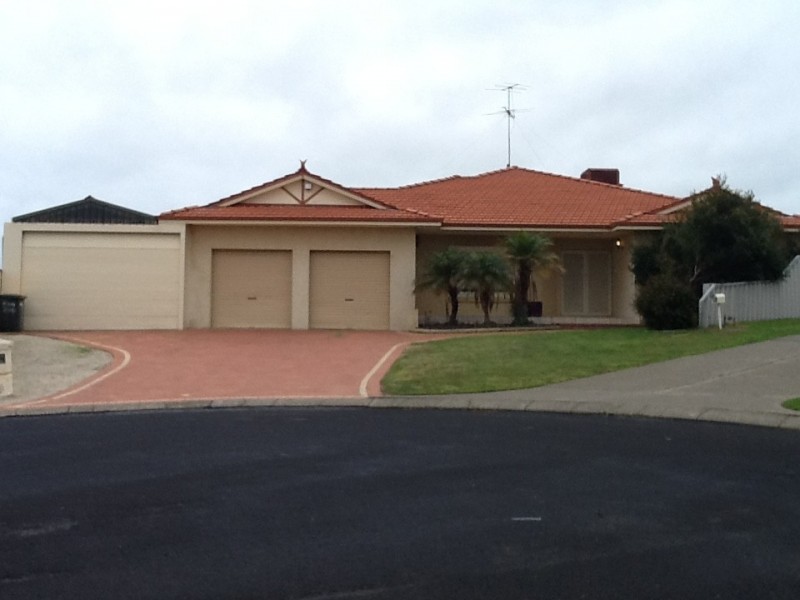 10 Magnolia Rise, Halls Head WA 6210