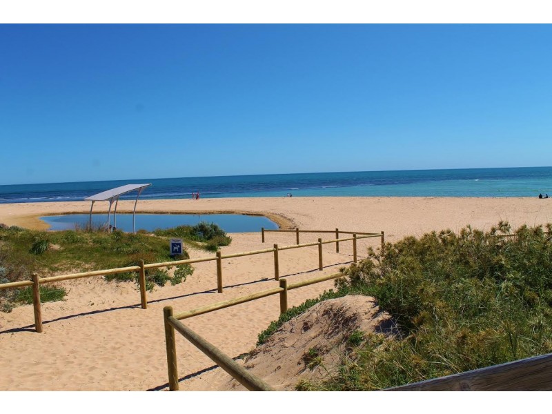 36 Northport Blvd, Wannanup WA 6210