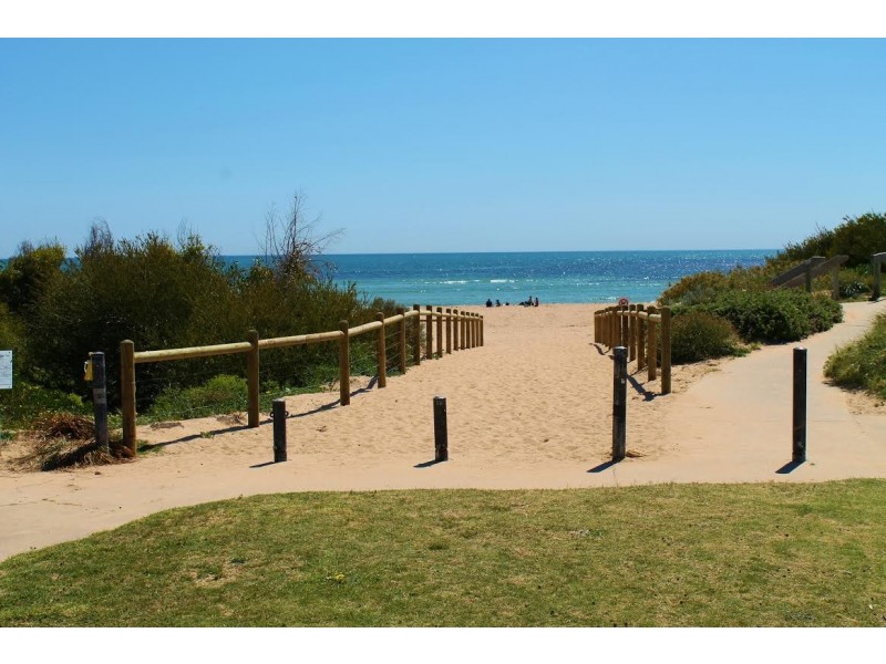 36 Northport Blvd, Wannanup WA 6210