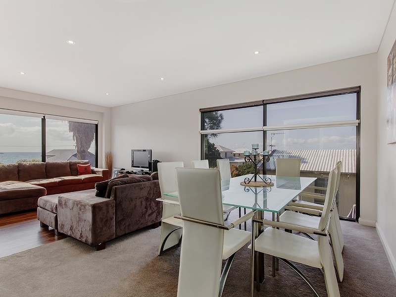 7/24 Oversby Street, Halls Head WA 6210