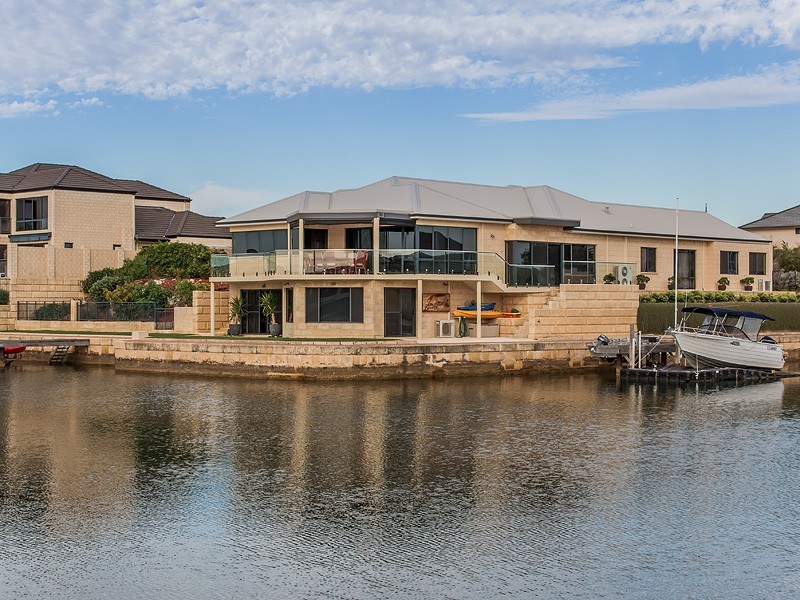55 Avocet Island Quays, Wannanup WA 6210