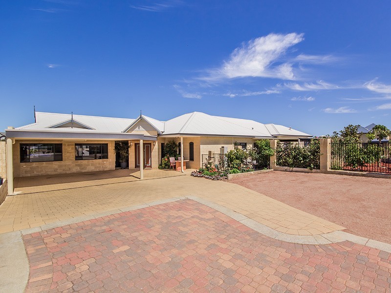 55 Avocet Island Quays, Wannanup WA 6210