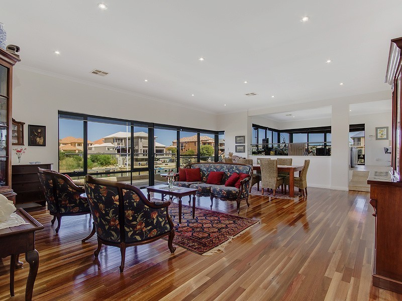 55 Avocet Island Quays, Wannanup WA 6210