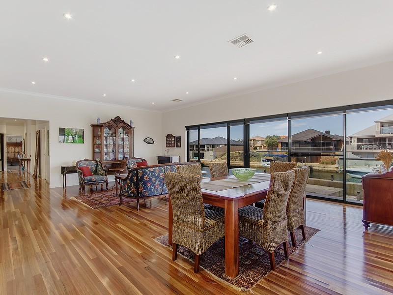 55 Avocet Island Quays, Wannanup WA 6210