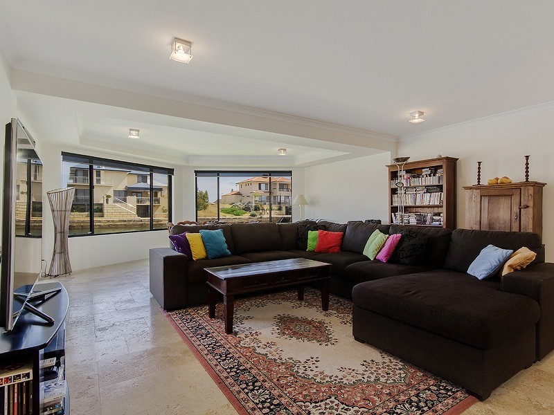 55 Avocet Island Quays, Wannanup WA 6210