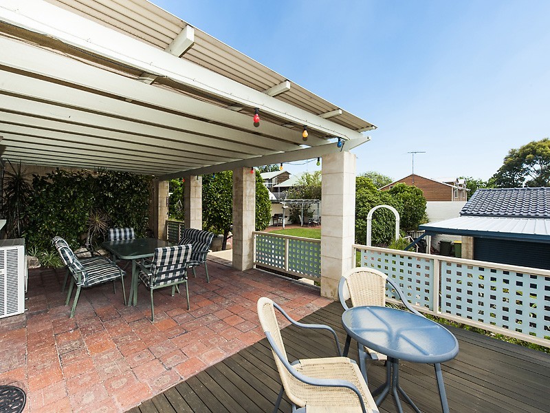 26 Scenic Drive, Falcon WA 6210