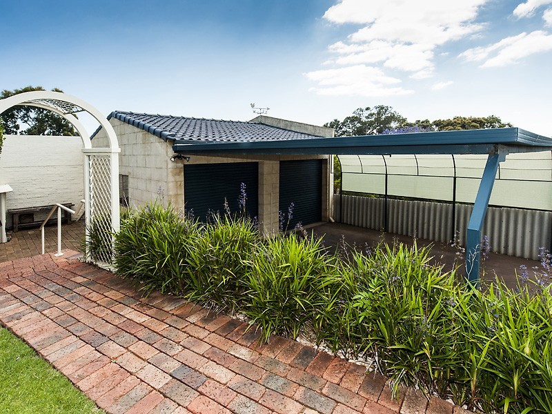 26 Scenic Drive, Falcon WA 6210