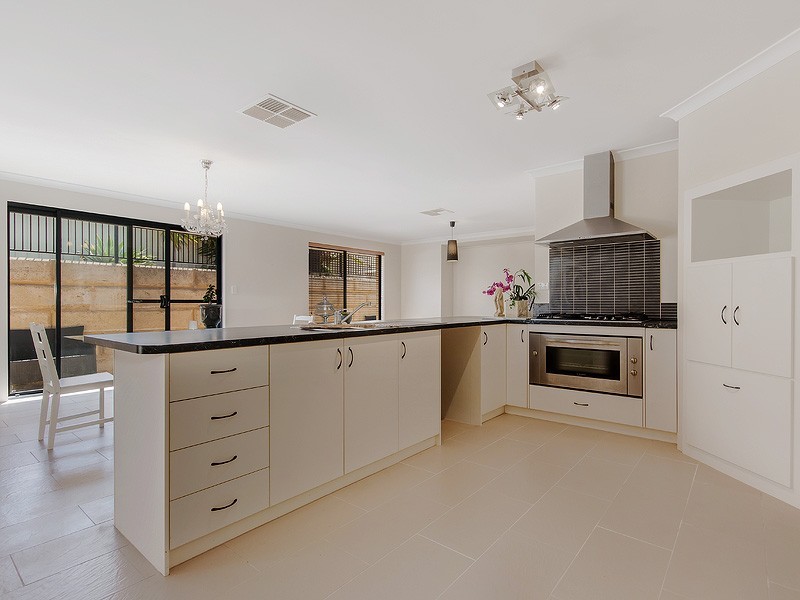 24 Peacock Avenue, Singleton WA 6175