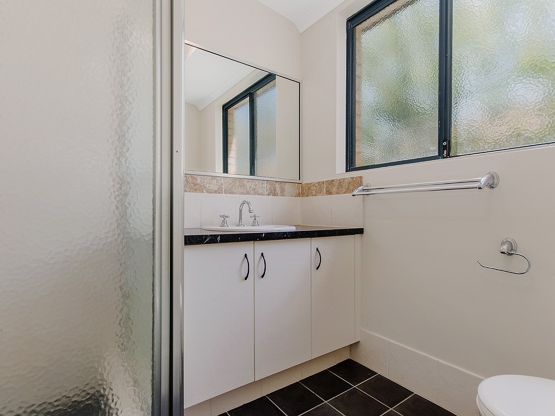 24 Peacock Avenue, Singleton WA 6175