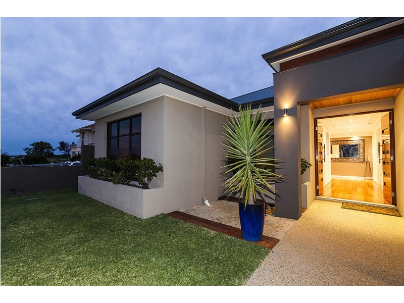 30 Cormorant Key, Wannanup WA 6210