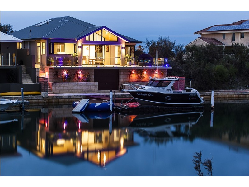 30 Cormorant Key, Wannanup WA 6210