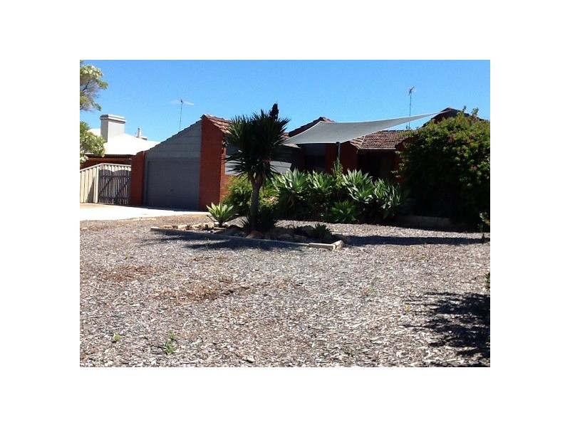 48 McLarty Road, Halls Head WA 6210