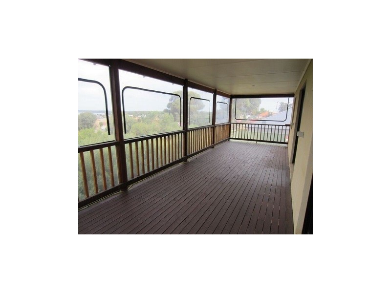 7 Winya Place, Falcon WA 6210