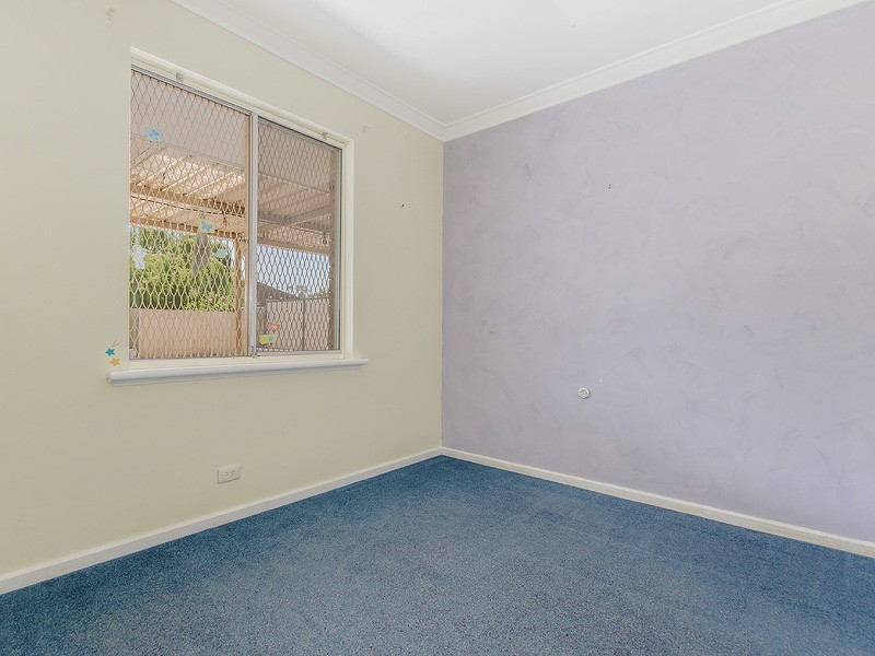 10 Merilup Court, Hillman WA 6168