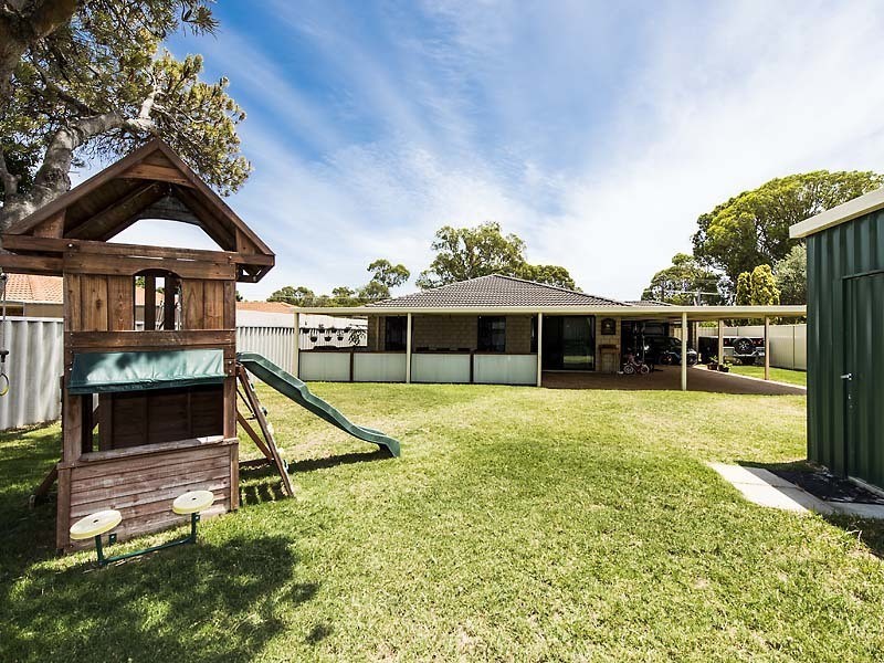 31 Mississippi Drive, Greenfields WA 6210