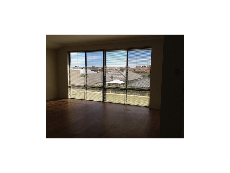 9 Masthead Way, Wannanup WA 6210