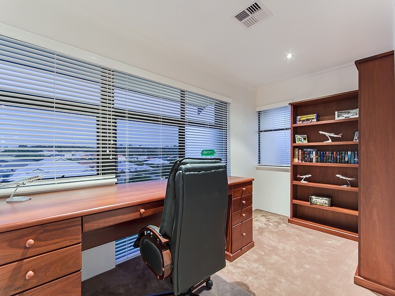 118 Sanctuary Circuit, Dawesville WA 6211