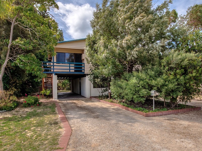 14 Lynda Street, Falcon WA 6210