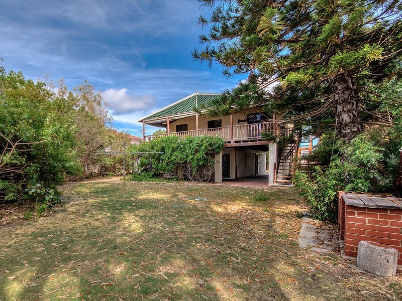 14 Lynda Street, Falcon WA 6210