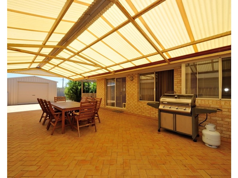 12 Orion Road, Silver Sands WA 6210