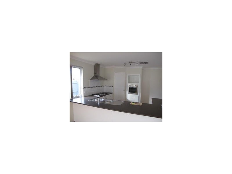 2 Scoparia Way, Baldivis WA 6171