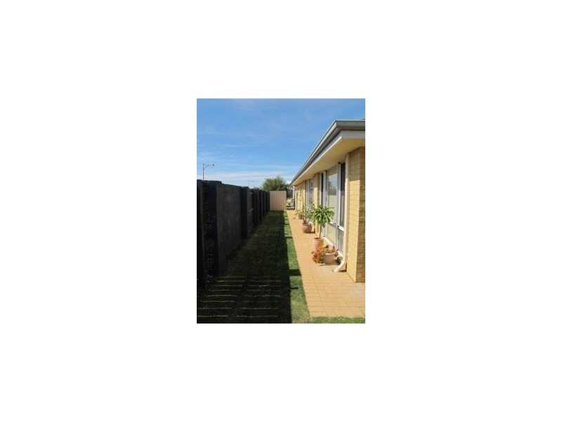 2 Scoparia Way, Baldivis WA 6171