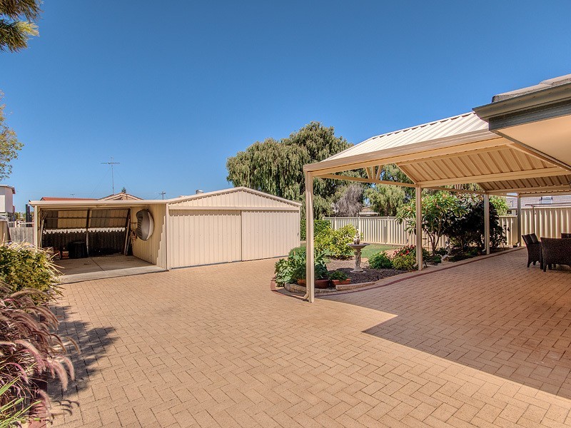 37 Janice Avenue, Falcon WA 6210