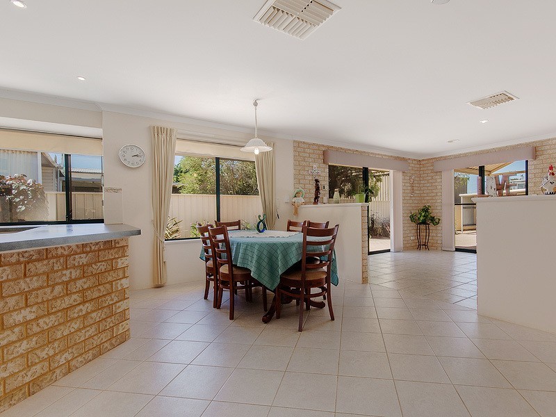 37 Janice Avenue, Falcon WA 6210