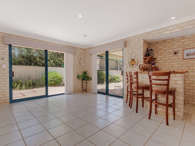 37 Janice Avenue, Falcon WA 6210