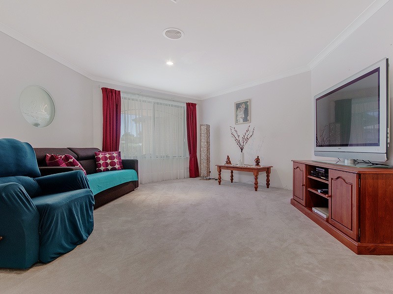 37 Janice Avenue, Falcon WA 6210