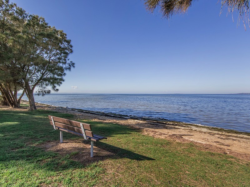 37 Janice Avenue, Falcon WA 6210