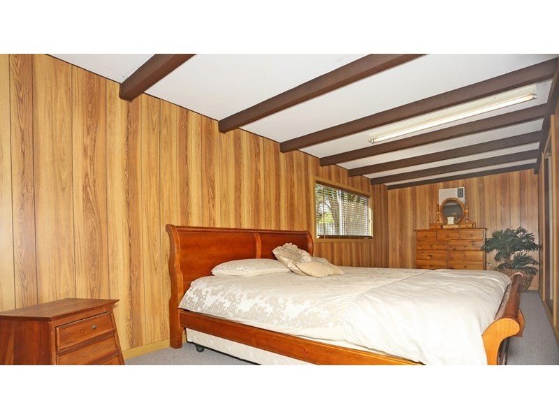 16 Darbal Road, Greenfields WA 6210