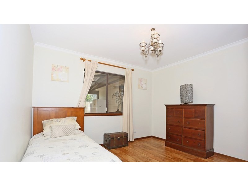 16 Darbal Road, Greenfields WA 6210