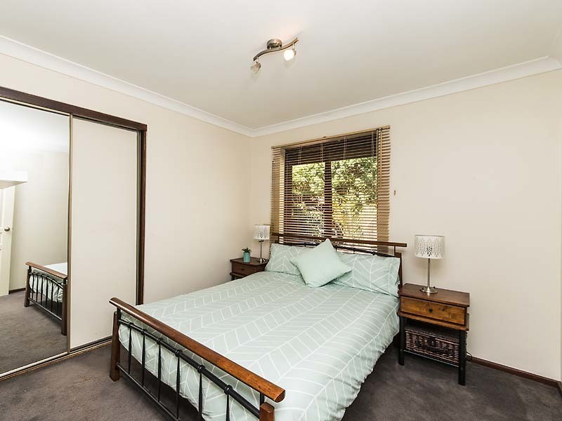 60 Kenton Way, Rockingham WA 6168