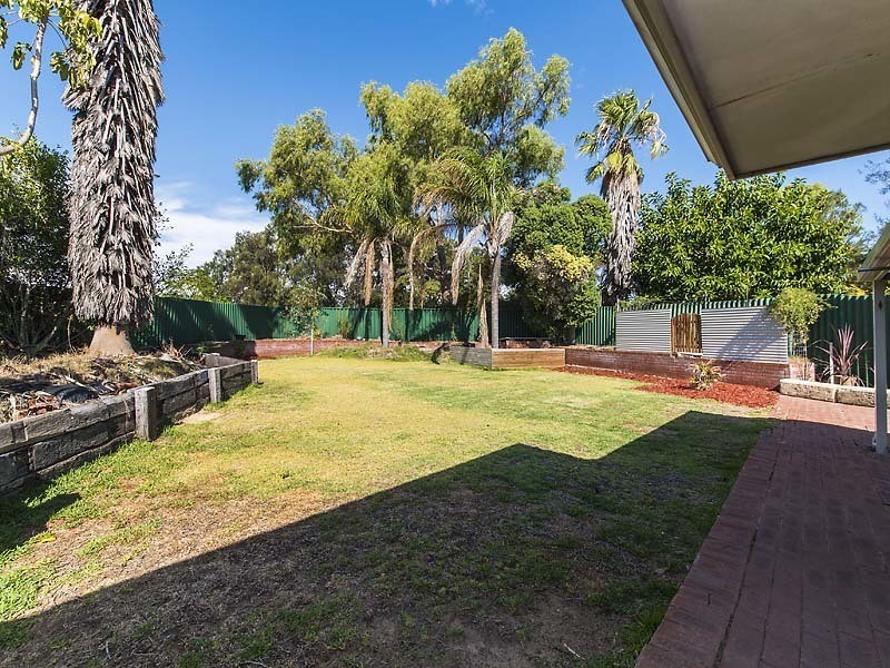 60 Kenton Way, Rockingham WA 6168