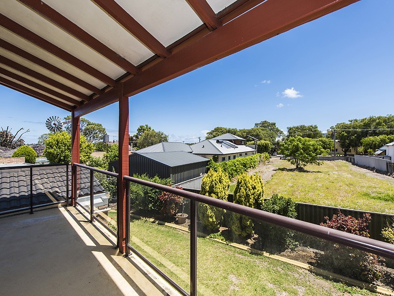 8B Mill Place, Dudley Park WA 6210